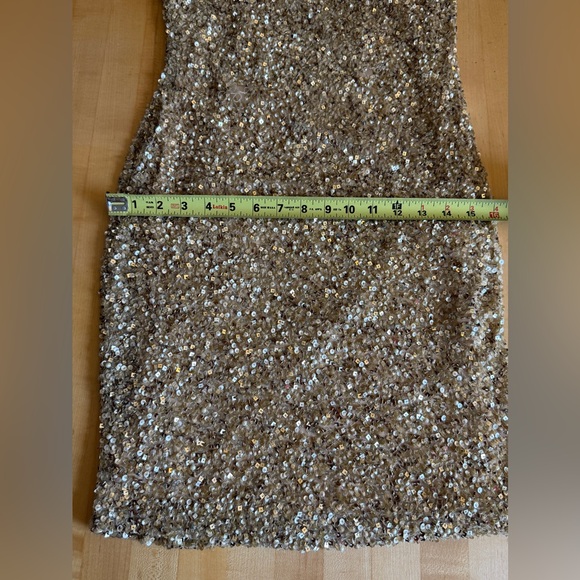 Aidan Mattox Gold Sequin Pearl Mini 1-Shoulder Holiday Party Dress  Sz 4 w/ Flaw - Picture 14 of 15